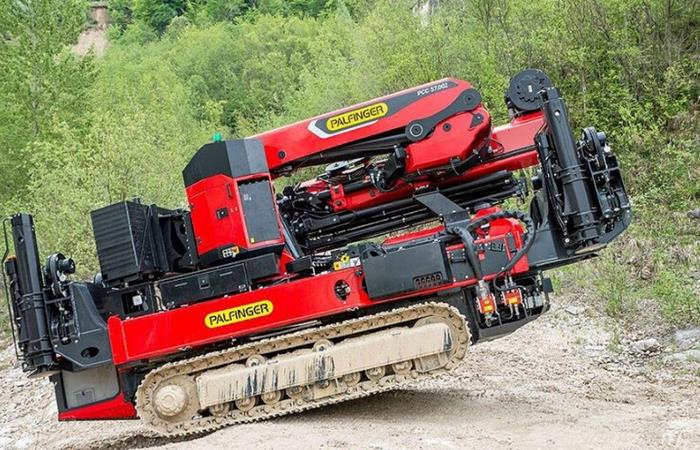 Sale of our Palfinger Crawler