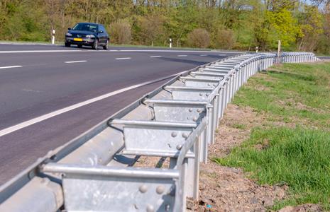 Steel crash barriers / crash barriers