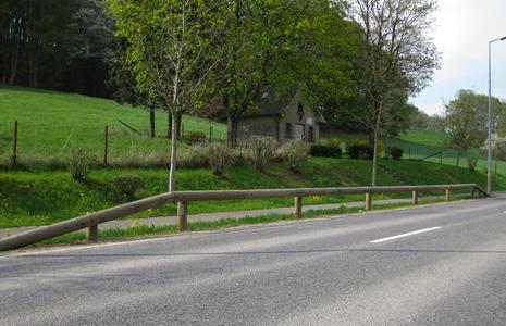 Wooden crash barriers - Services